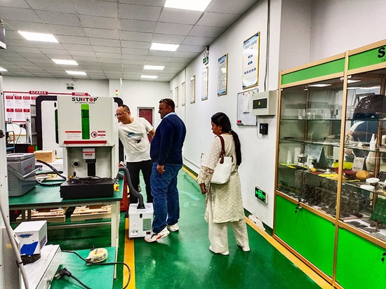 Turkish Customers Inspect Our Laser Equipment And Discuss New Opportunities for Cooperation
