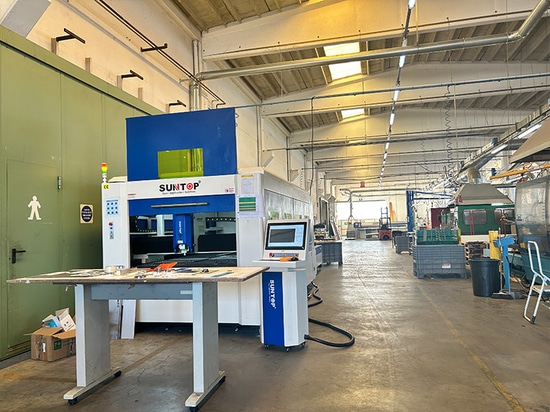 Italian Customer Purchased Laser Cutting Machine Again And Trained Successfully