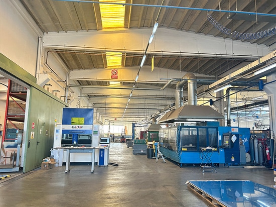 Italian Customer Purchased Laser Cutting Machine Again And Trained Successfully