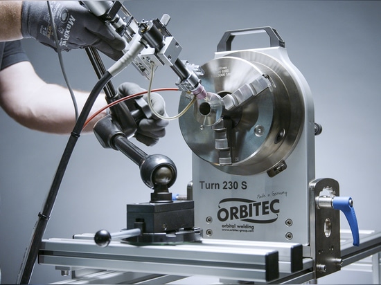 Turntable system by Orbitec