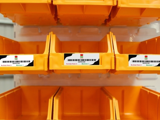 Three colour label with barcode on white media (Vinyl/Ultrabond/Polyester)