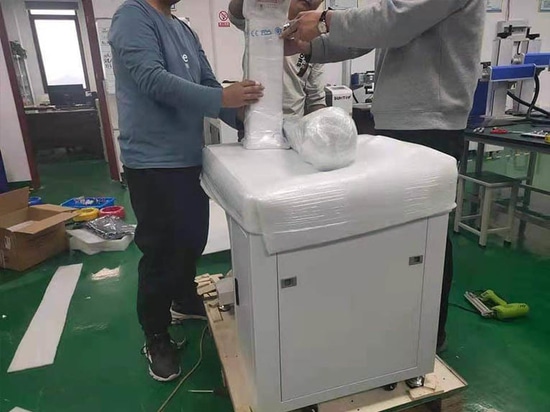 Suntop Cabinet Laser Marker Completes Testing And Shipment