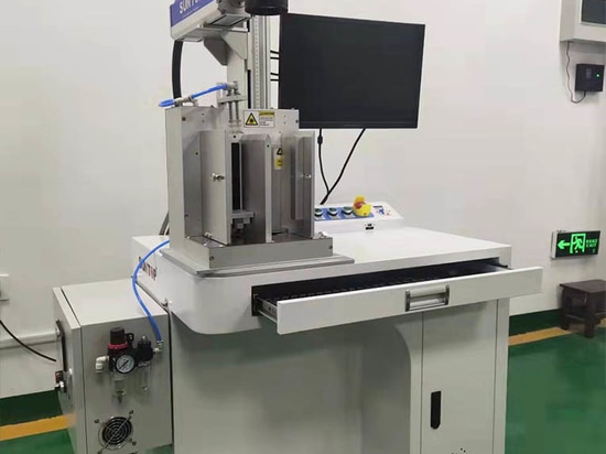 Customized Automatic Loading And Unloading Laser Marking Machine Assembled And Ready for Shipment