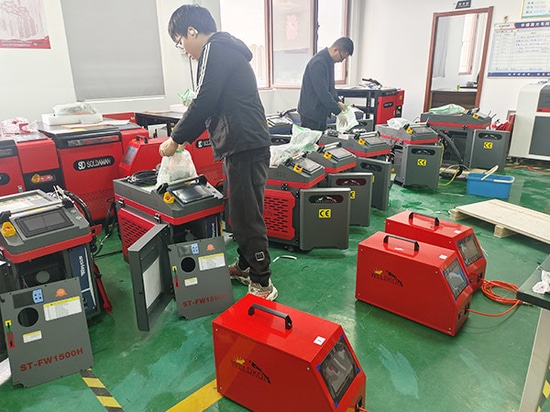 SUNTOP Successfully Delivers 8 Customized 1500W Handheld Laser Welding Machines to Spanish Client