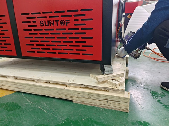 Italian Client Partners with Suntop Laser for Repeat Purchase of 3000W Handheld Laser Cleaning Machine