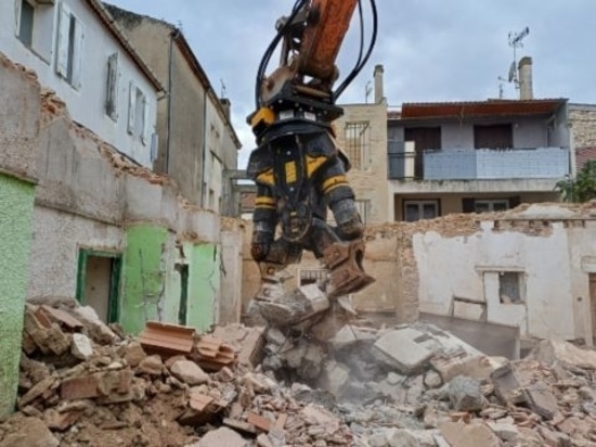 Demolition pulverizer MB-PT1650