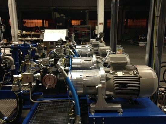 Magnetic coupling