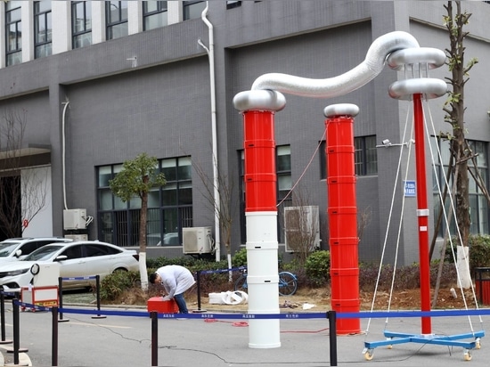 Series resonant devices
