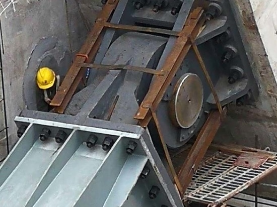 How Acoustic Emission Sensors Improve Predictive Maintenance for Industrial Assets