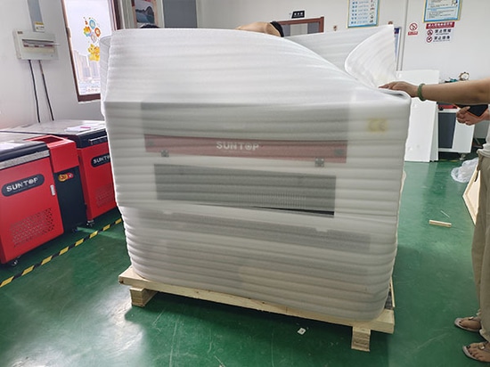 CO₂ Laser Cutting & Engraving Machines Officially Shipped To Australia, Accelerating Global Market Layout