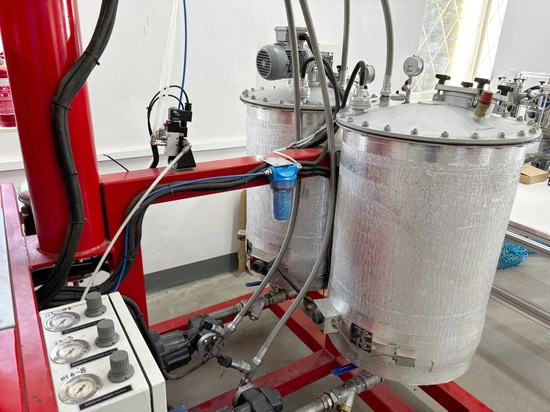 OSV L60 — Low pressure dispenser for PU foams casting