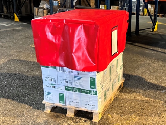Red half-pallet tarp cover