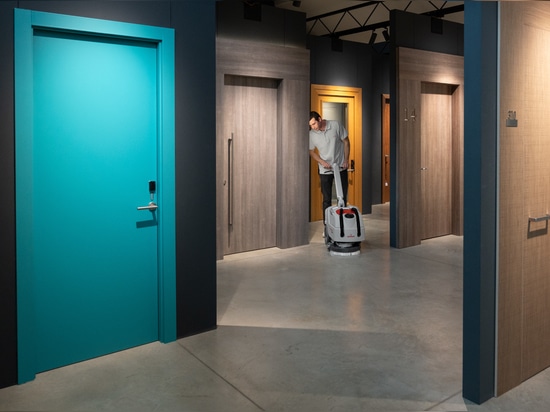 Vispa EVO, the evolution of Comac professional floor scrubber