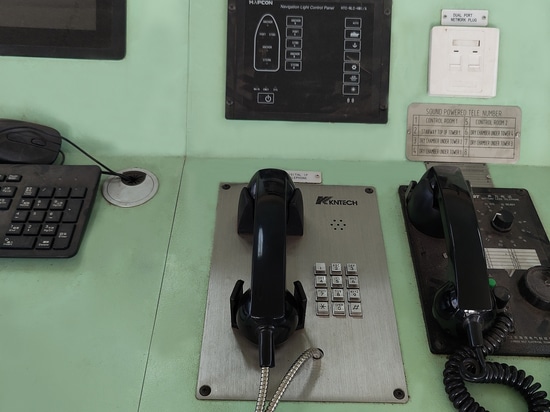 KNTECH Supplies Customized Marine Telephones for Kingsalman Load Out Barge Project