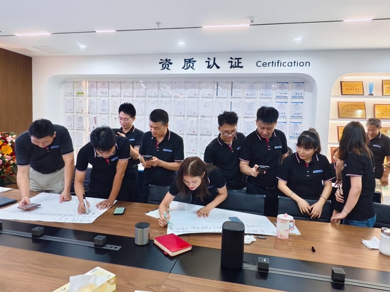 Focusing Together to Reflect and Start Anew