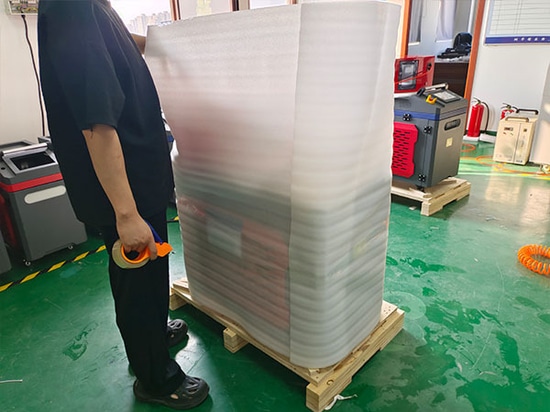 SUNTOP High-Stability 2000W 4-in-1 Laser Welders Shipment to Italy