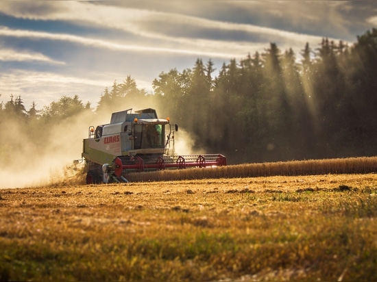 NEW PRODUCT DESIGN VERIFICATION BY MEASURING TORQUE OUTPUT OF A TRACTOR PTO SHAFT IN THE FIELD