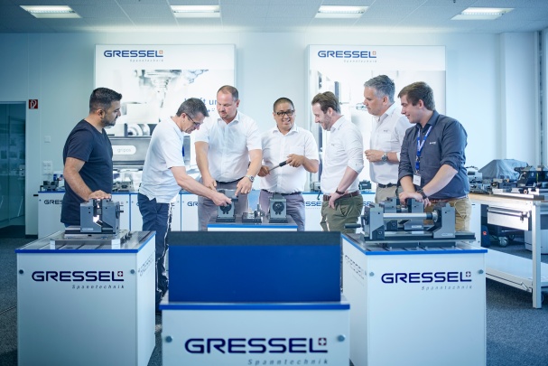 GRESSEL Photo 1
