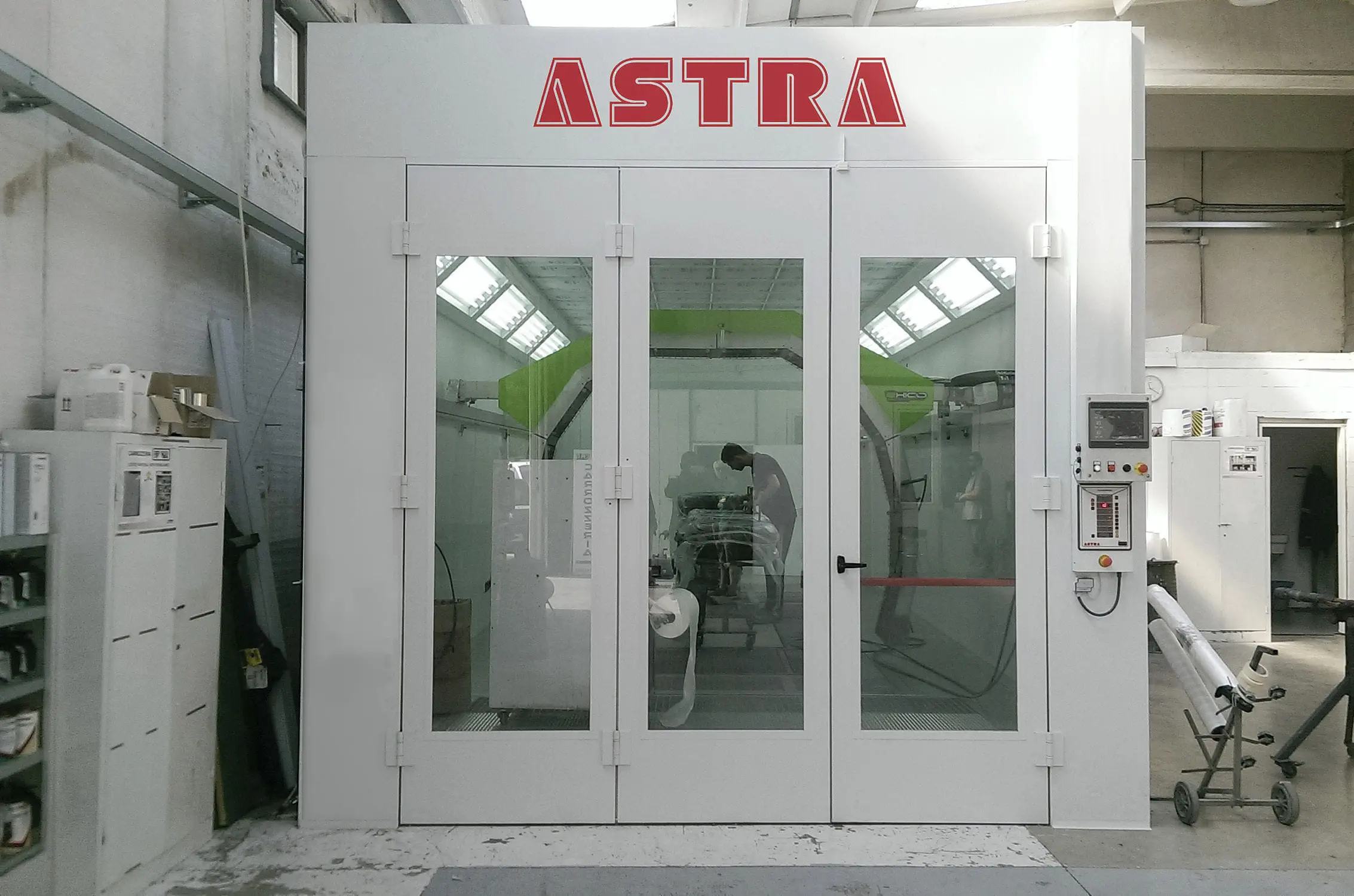 密閉塗装ブース アクリル製 一部組み立て済み 密閉型塗装ブース - 4 series - ASTRA - 車両用 / フィルター式