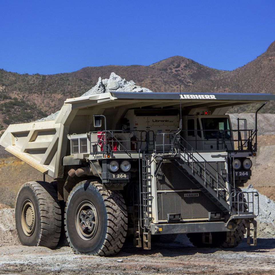 LIEBHERR 1/50 マイニングダンプ Amazon | Conrad 1/50 完成品 for