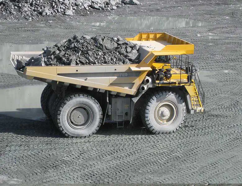 リジッドダンプトラック - HD785-7 - Komatsu Europe/小松製作所 リジッドダンプトラック - HD785-7 - Komatsu Europe/小松製作所