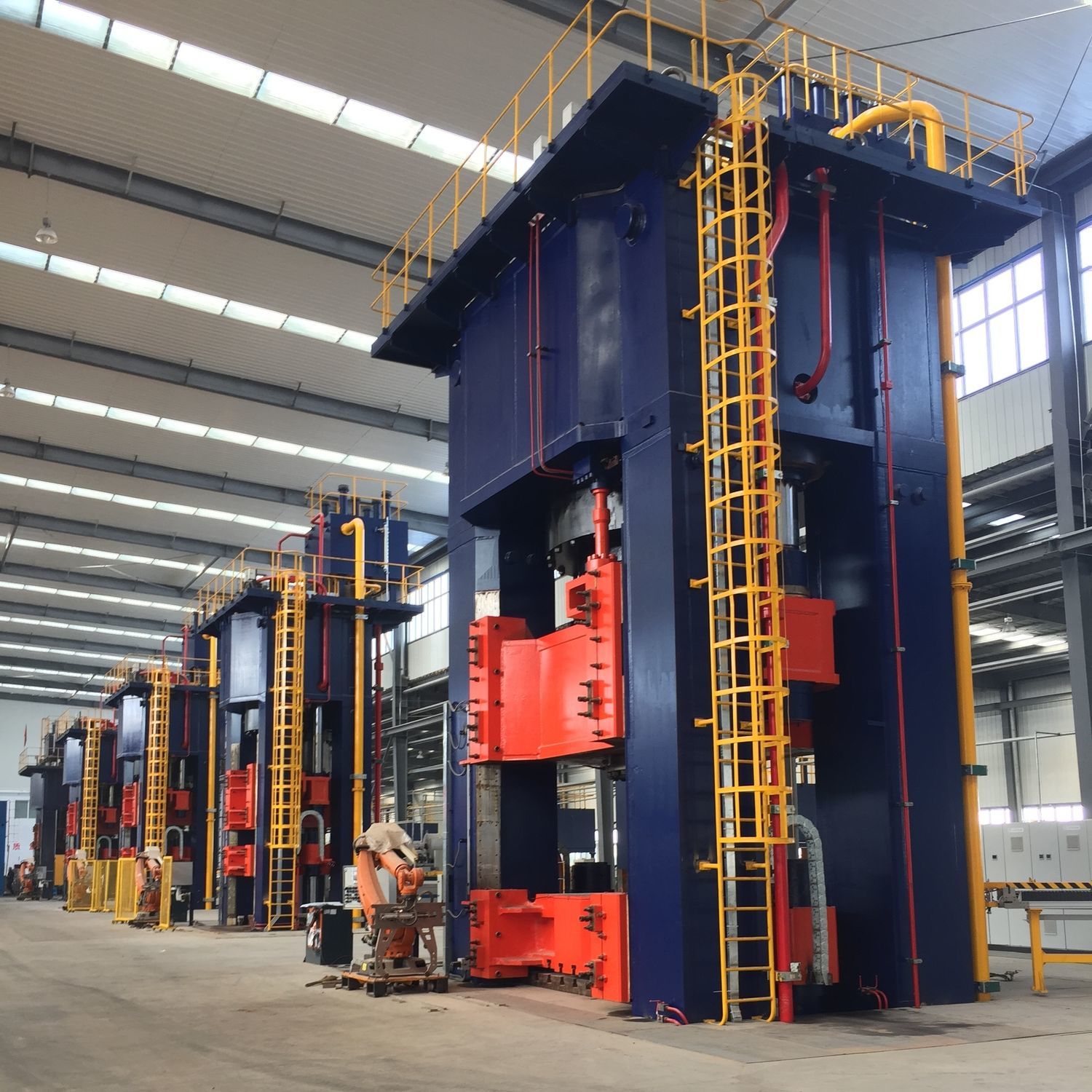 鍛造プレス機 - TAIYUAN HEAVY INDUSTRY CO.,LTD - 油圧式 / アルミニウム用 / 非鉄金属材料用