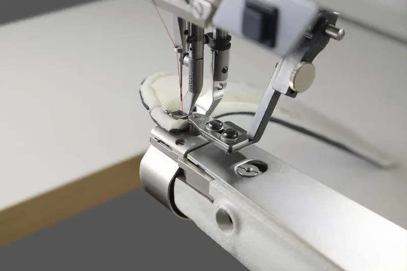 腕ミシン 総合送り PFAFF 335 微笑ましい ドイツ製 