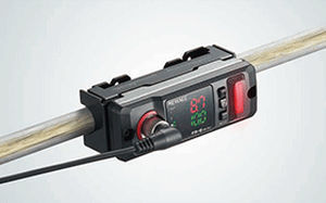 KEYENCE FD-H20 クランプオン流量センサー　ケーブル10mセット KEYENCE キーエンス FD-H20 クランプオン式流量センサとFD-HCB2 電源