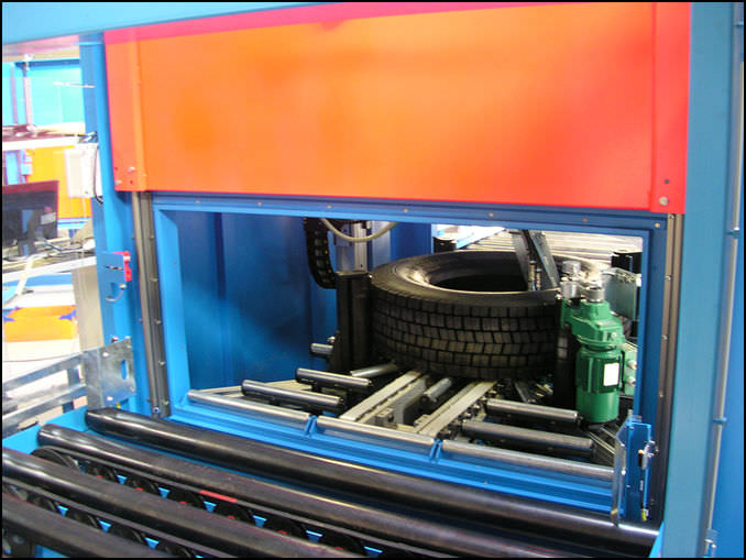 X線検査機 CyXplus タイヤ用 / インライン