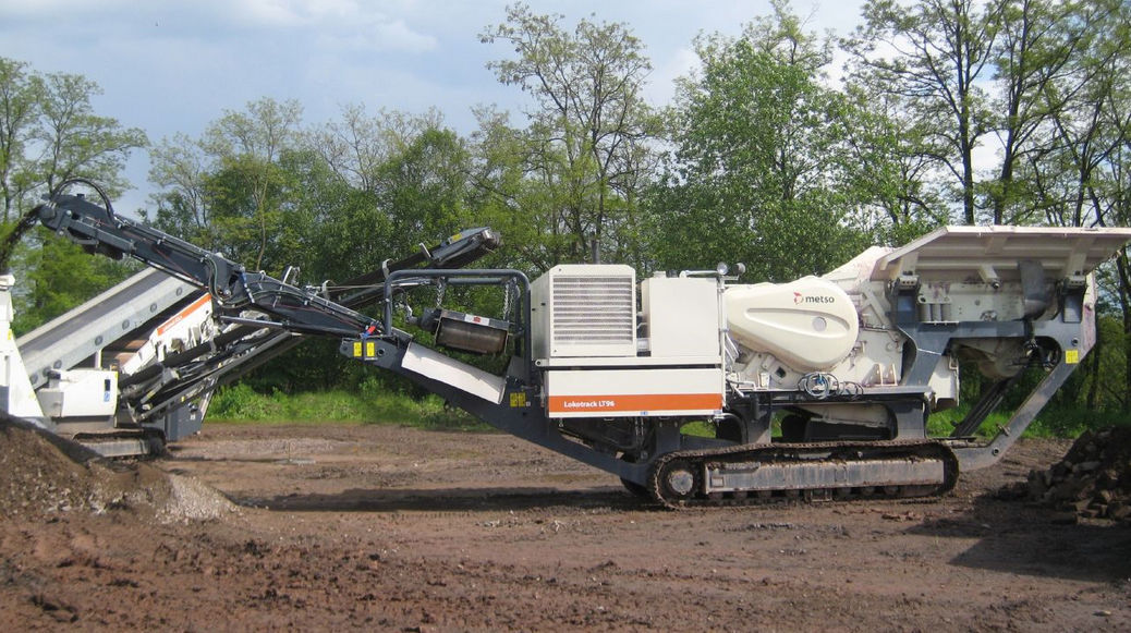 ジョー破砕機 - Lokotrack® LT96™ - Metso Automation - 移動型