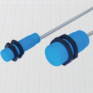 静電容量式近接センサ