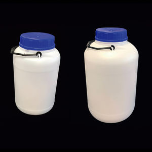 プラスチック製缶型容器