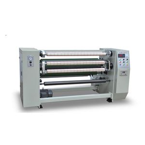 粘着テープ用ボビン巻取り機