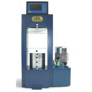 圧縮試験機 1