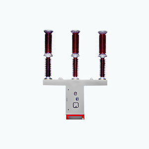 SF6ガス絶縁遮断器 1