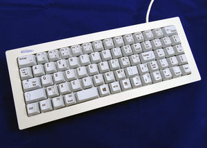 卓上キーボード 1
