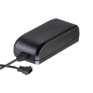 携帯型バッテリー充電器