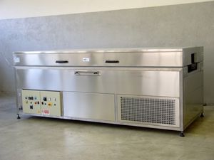 コスメティック用冷却トンネル