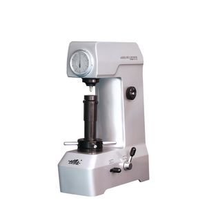 ロックウェル硬度計