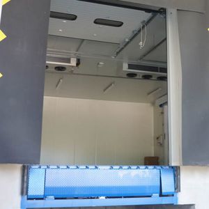 ティッパーリップ付足場調節台