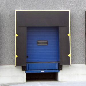 トラック ドック用ドア