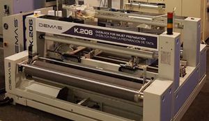 ダブルロックステッチミシン