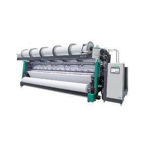 トリコット経編機