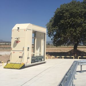 屋外用AGV