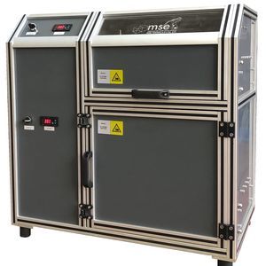 ボール粉砕機