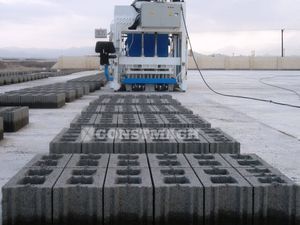 コンクリート製ブロックと敷石製造機