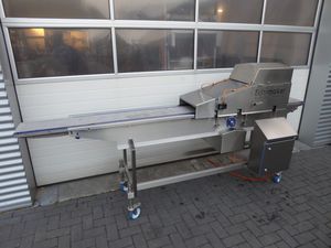 チーズ用べ－コン包装機