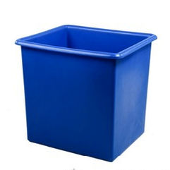 プラスチック製タンク
