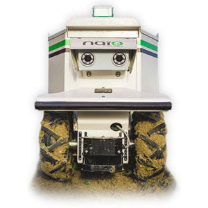 除草ファｰムロボット