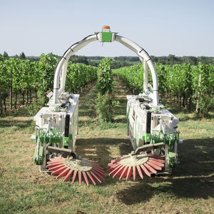 除草ファｰムロボット